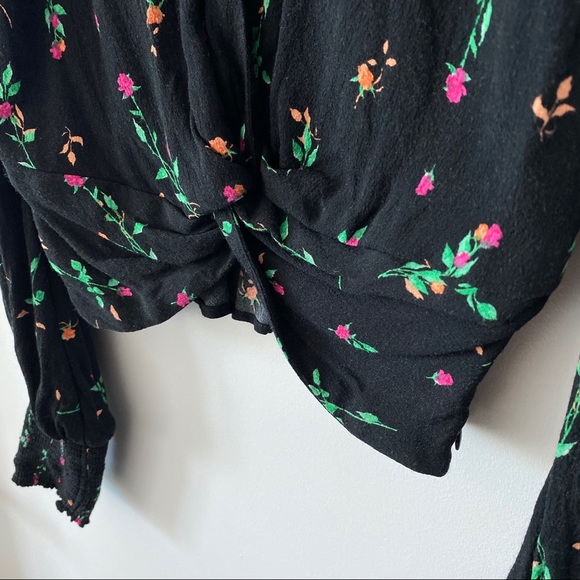 AFRM floral blouse - Picture 6 of 10